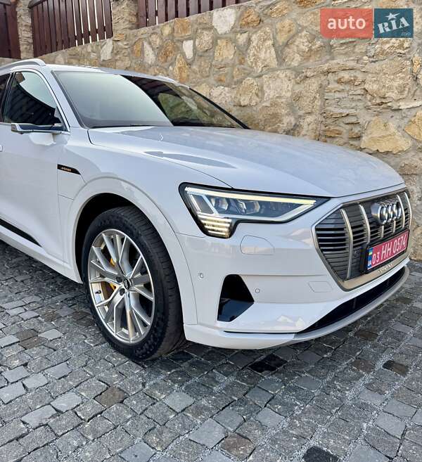 Внедорожник / Кроссовер Audi e-tron 2020 в Ровно