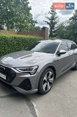 Внедорожник / Кроссовер Audi e-tron 2021 в Сумах