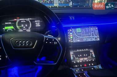 Внедорожник / Кроссовер Audi e-tron 2020 в 