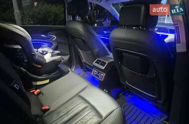 Внедорожник / Кроссовер Audi e-tron 2020 в 