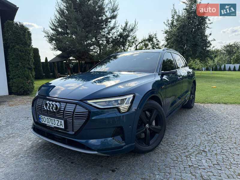 Позашляховик / Кросовер Audi e-tron 2019 в Тернополі