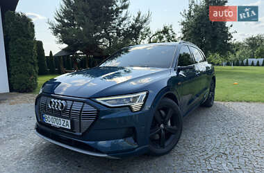 Внедорожник / Кроссовер Audi e-tron 2019 в 