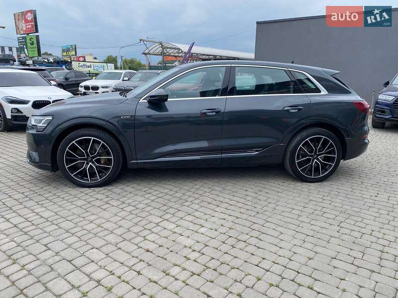 Внедорожник / Кроссовер Audi e-tron 2020 в Львове