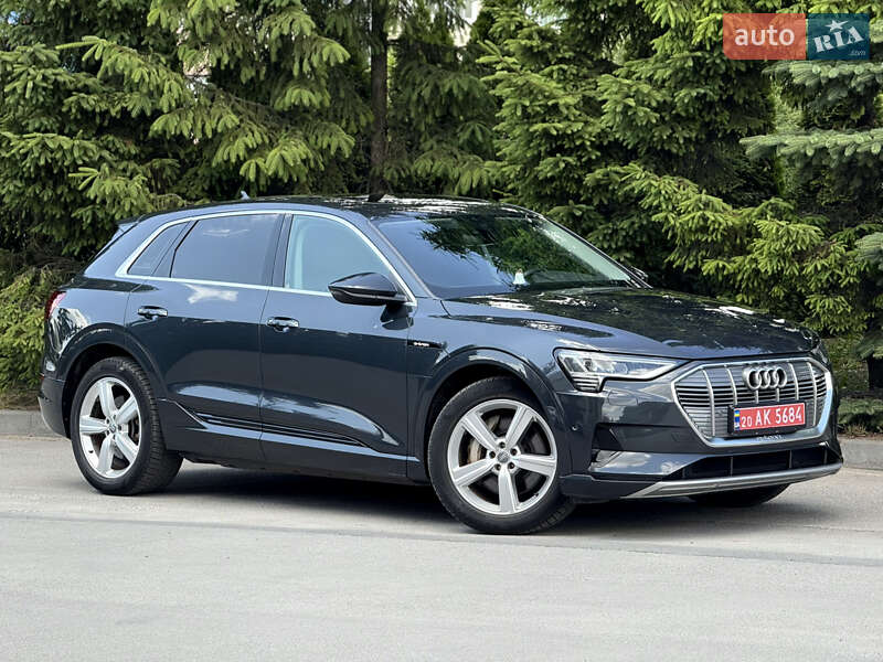Внедорожник / Кроссовер Audi e-tron 2019 в Тернополе