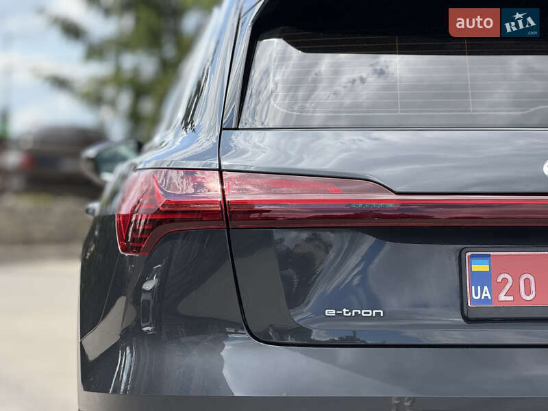 Внедорожник / Кроссовер Audi e-tron 2019 в Тернополе