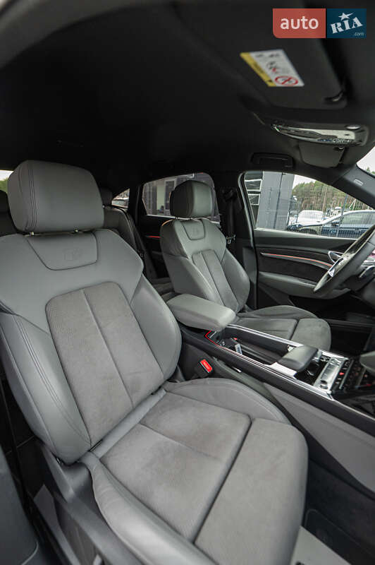 Внедорожник / Кроссовер Audi e-tron 2020 в Львове