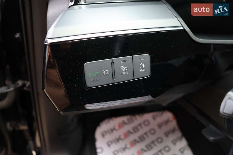 Внедорожник / Кроссовер Audi e-tron 2019 в Львове