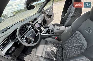 Внедорожник / Кроссовер Audi e-tron 2021 в 