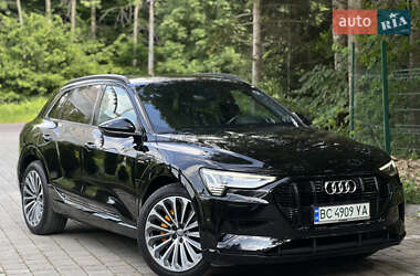 Внедорожник / Кроссовер Audi e-tron 2019 в 