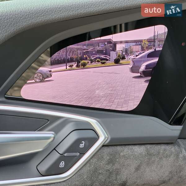 Внедорожник / Кроссовер Audi e-tron 2019 в Львове