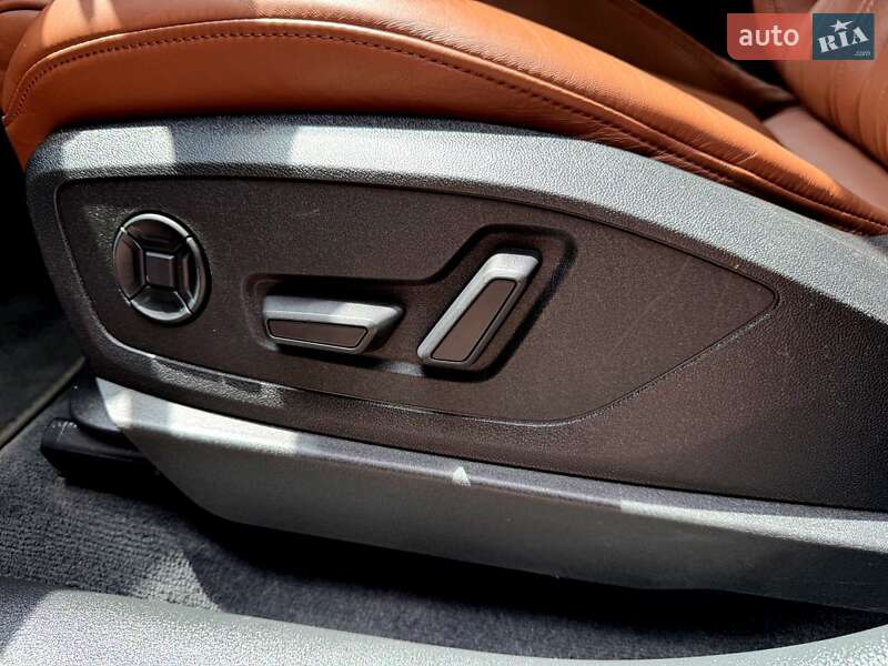Внедорожник / Кроссовер Audi e-tron 2020 в Хмельницком