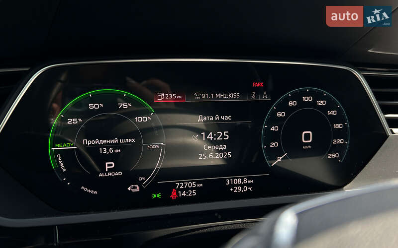 Внедорожник / Кроссовер Audi e-tron 2019 в Львове