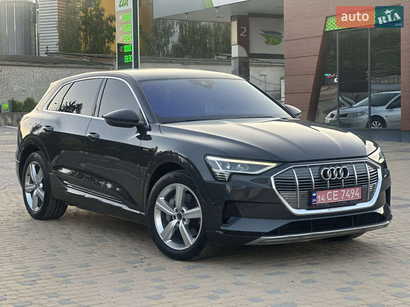 Внедорожник / Кроссовер Audi e-tron 2020 в Тернополе