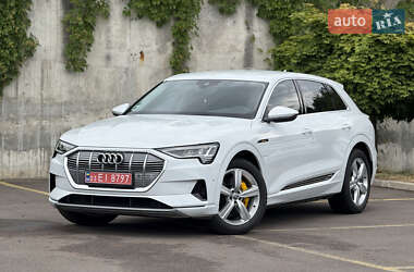 Внедорожник / Кроссовер Audi e-tron 2021 в Ровно