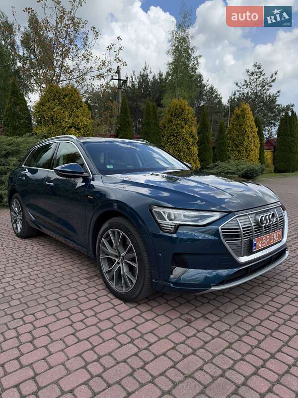 Внедорожник / Кроссовер Audi e-tron 2020 в Львове