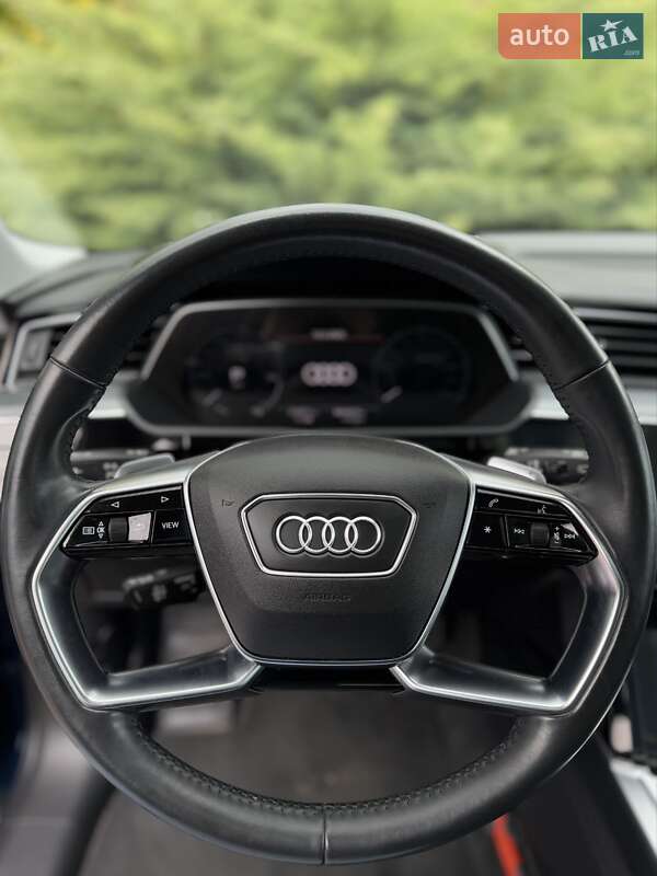 Внедорожник / Кроссовер Audi e-tron 2020 в Львове