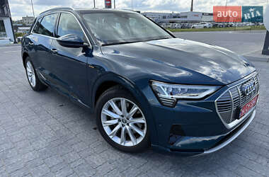 Внедорожник / Кроссовер Audi e-tron 2019 в 