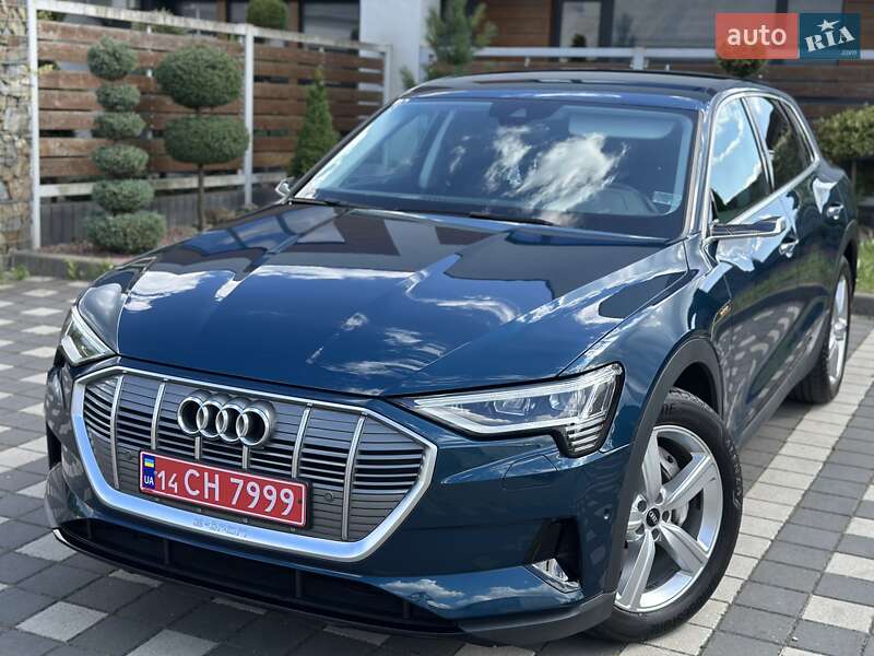 Внедорожник / Кроссовер Audi e-tron 2021 в Стрые