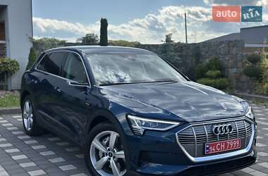 Внедорожник / Кроссовер Audi e-tron 2021 в 