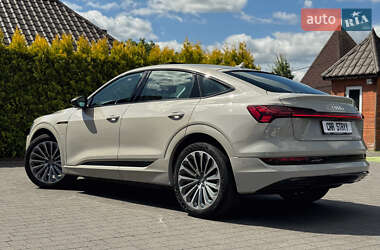 Позашляховик / Кросовер Audi e-tron 2020 в 