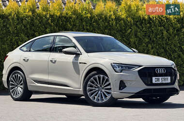 Позашляховик / Кросовер Audi e-tron 2020 в 