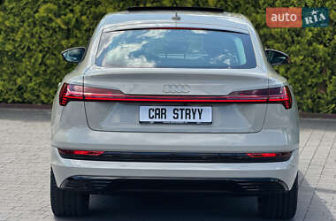Позашляховик / Кросовер Audi e-tron 2020 в 
