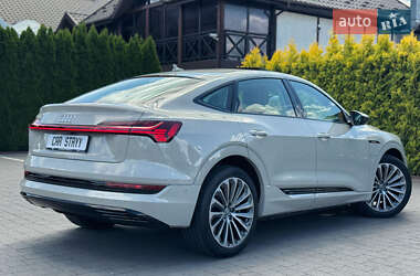 Позашляховик / Кросовер Audi e-tron 2020 в 