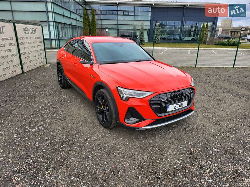 Внедорожник / Кроссовер Audi e-tron 2020 в Киеве