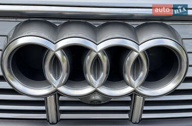 Внедорожник / Кроссовер Audi e-tron 2021 в 