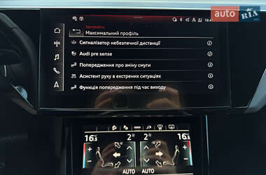 Внедорожник / Кроссовер Audi e-tron 2022 в 