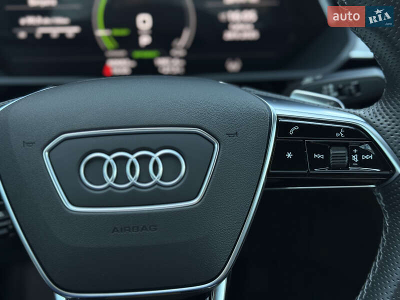 Внедорожник / Кроссовер Audi e-tron 2022 в Мукачево