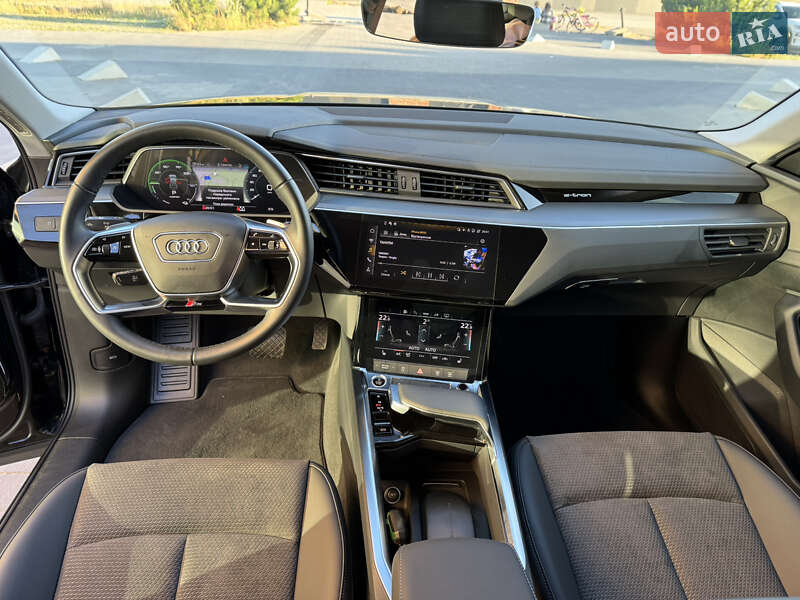 Внедорожник / Кроссовер Audi e-tron 2023 в Хмельницком