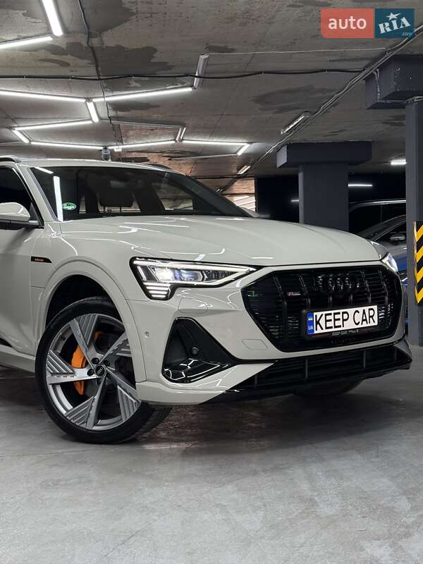 Внедорожник / Кроссовер Audi e-tron 2022 в Одессе