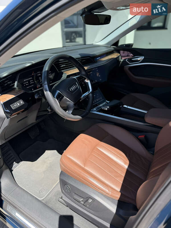 Внедорожник / Кроссовер Audi e-tron 2019 в Луцке
