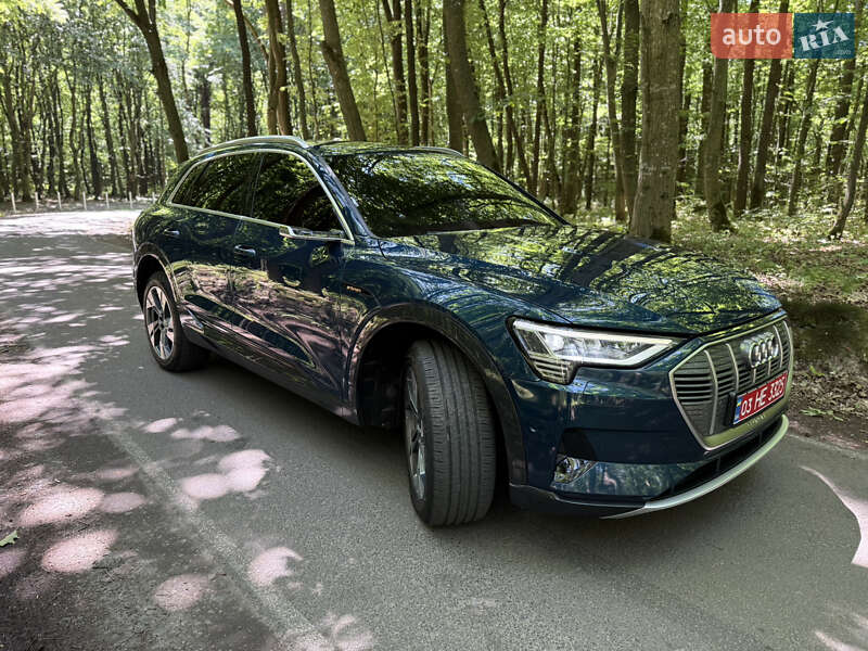 Внедорожник / Кроссовер Audi e-tron 2019 в Луцке