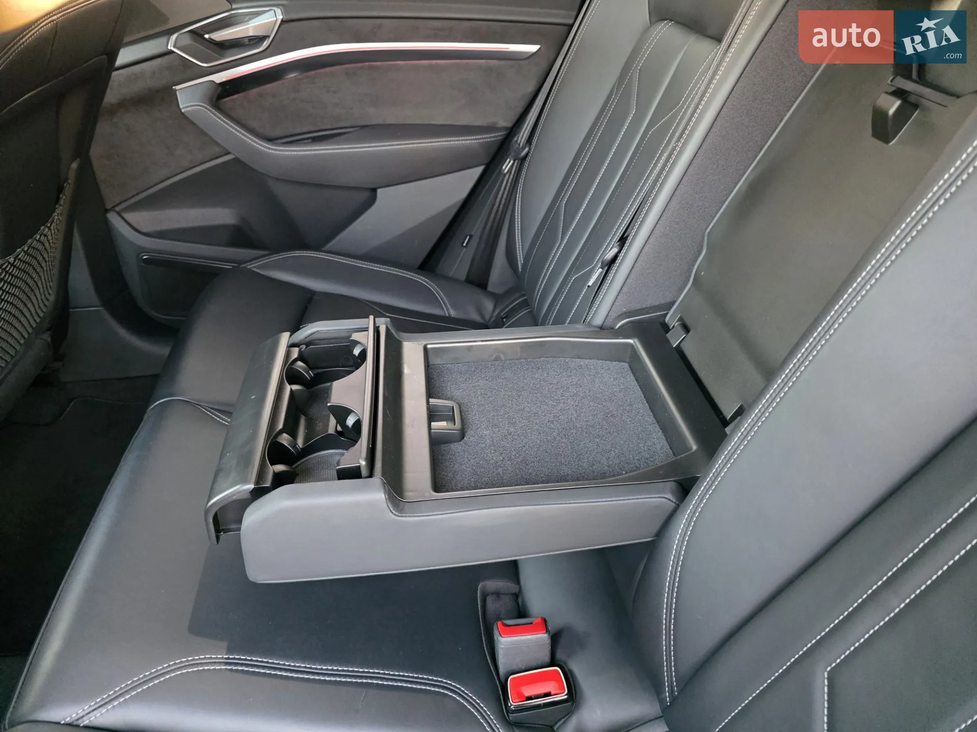 2019 Audi e-tron - мініатюра 63