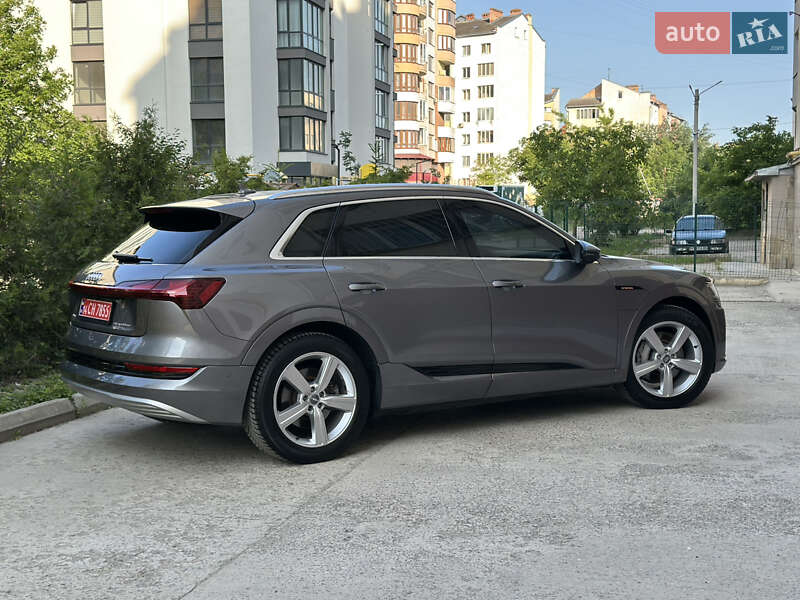 Внедорожник / Кроссовер Audi e-tron 2019 в Ивано-Франковске