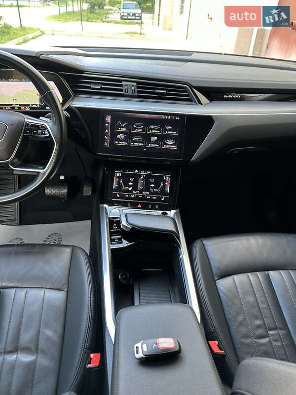 Внедорожник / Кроссовер Audi e-tron 2019 в Ивано-Франковске