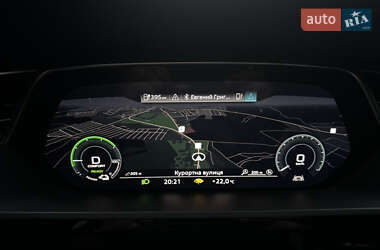 Внедорожник / Кроссовер Audi e-tron 2019 в 