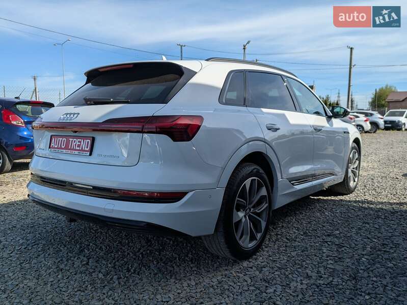 Внедорожник / Кроссовер Audi e-tron 2020 в Львове