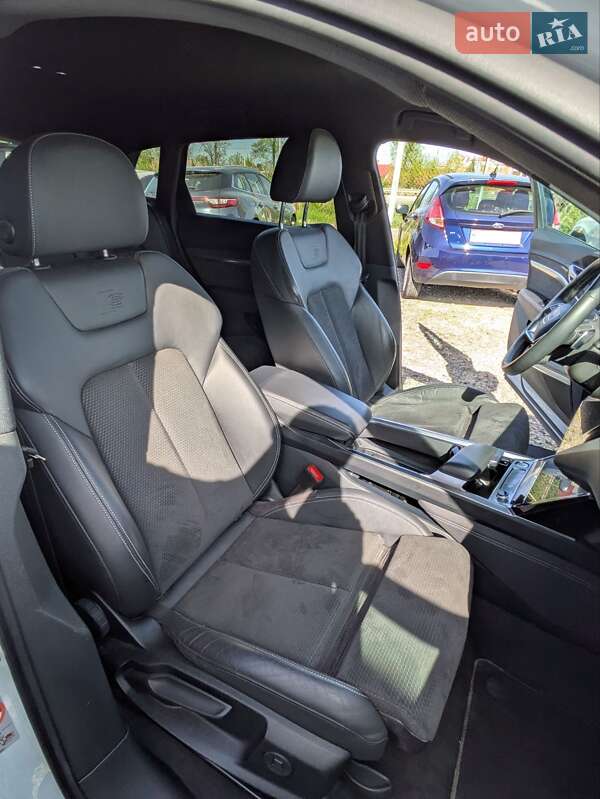 Внедорожник / Кроссовер Audi e-tron 2020 в Львове