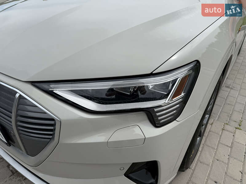 Внедорожник / Кроссовер Audi e-tron 2021 в Луцке фото 5 Внедорожник / Кроссовер Audi e-tron 2021 в Луцке