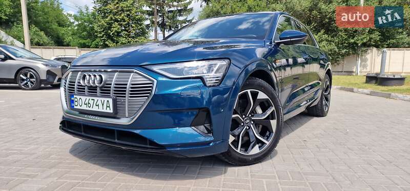 Audi e-tron 2021