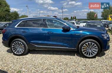 Внедорожник / Кроссовер Audi e-tron 2019 в 