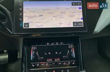 Внедорожник / Кроссовер Audi e-tron 2019 в 