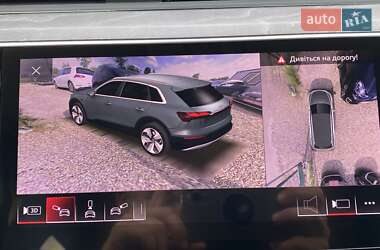 Внедорожник / Кроссовер Audi e-tron 2019 в 
