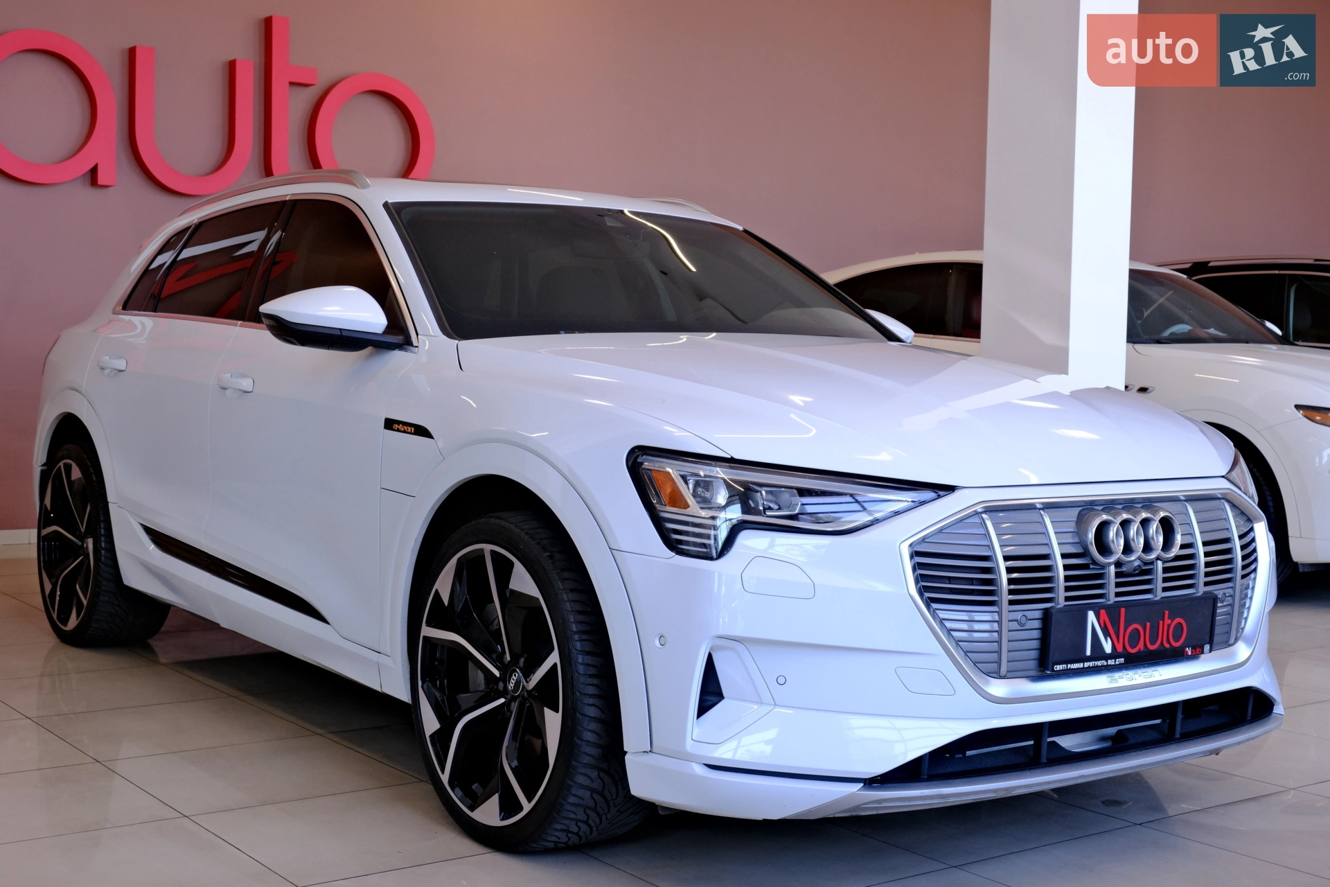 2019 Audi e-tron - мініатюра 7