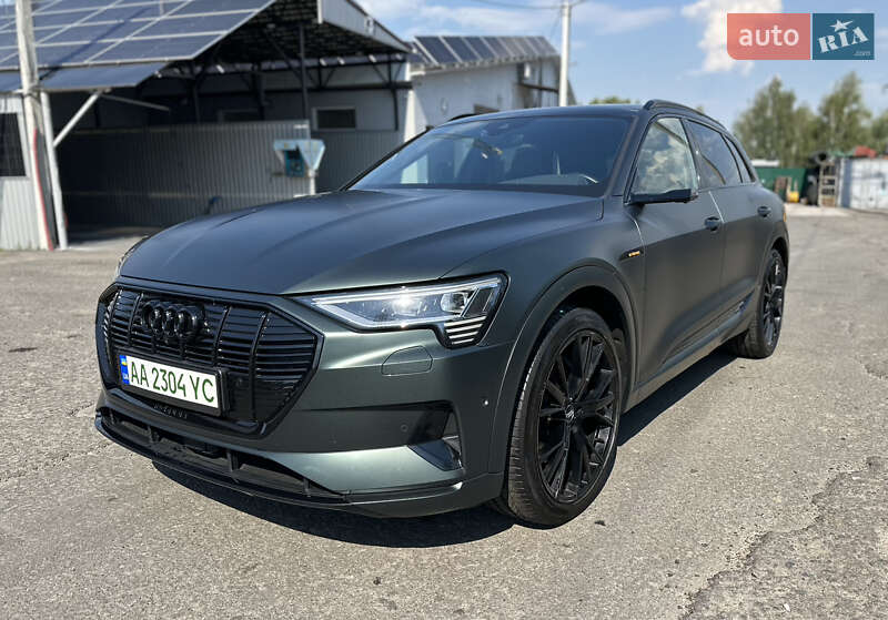 Позашляховик / Кросовер Audi e-tron 2019 в Києві