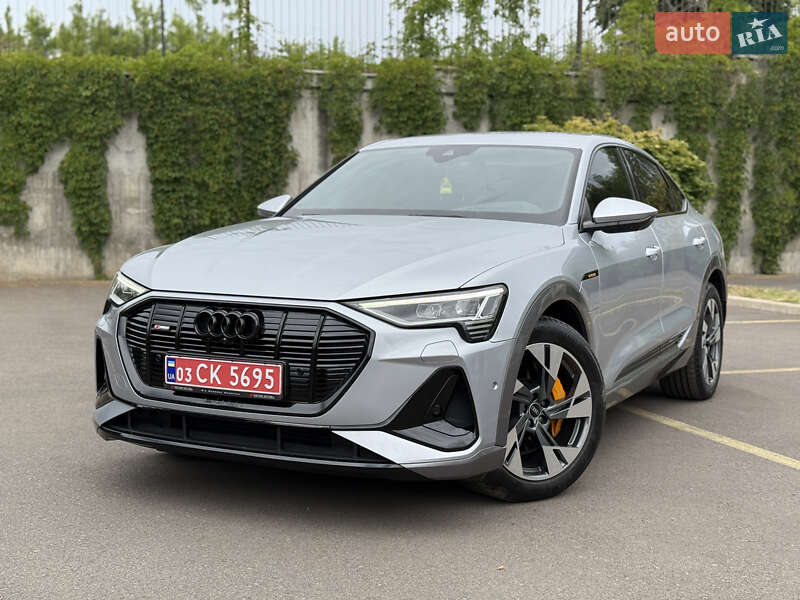Внедорожник / Кроссовер Audi e-tron 2021 в Ровно