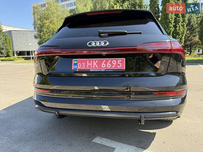 Внедорожник / Кроссовер Audi e-tron 2021 в Ровно